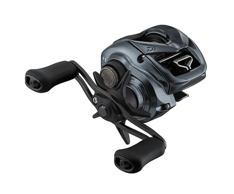 Daiwa 24 Tatula SV TW 100H betesrulle, svart och silver, SV Boost System, dubbla handtag - perfekt för predatorfiske.