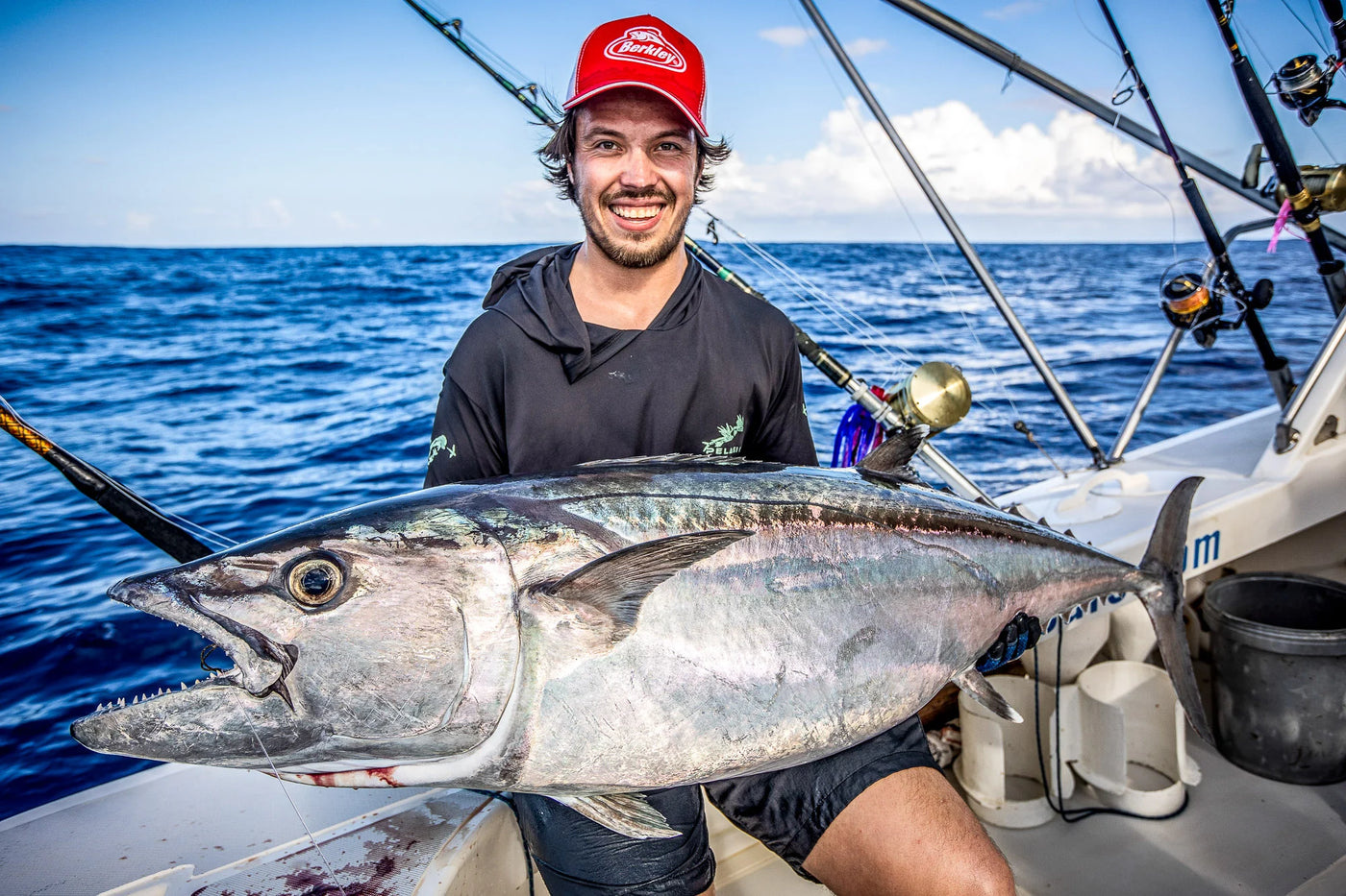 Speed jigging efter dogtooth tuna vid Hawkins Bank utanför Rodrigues